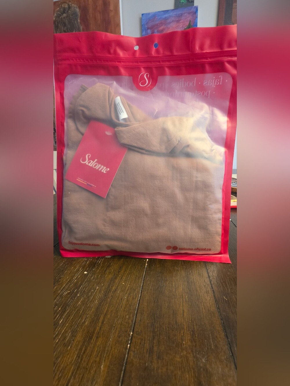 Seamless -Shaping Bodysuit - Picture 4 of 7